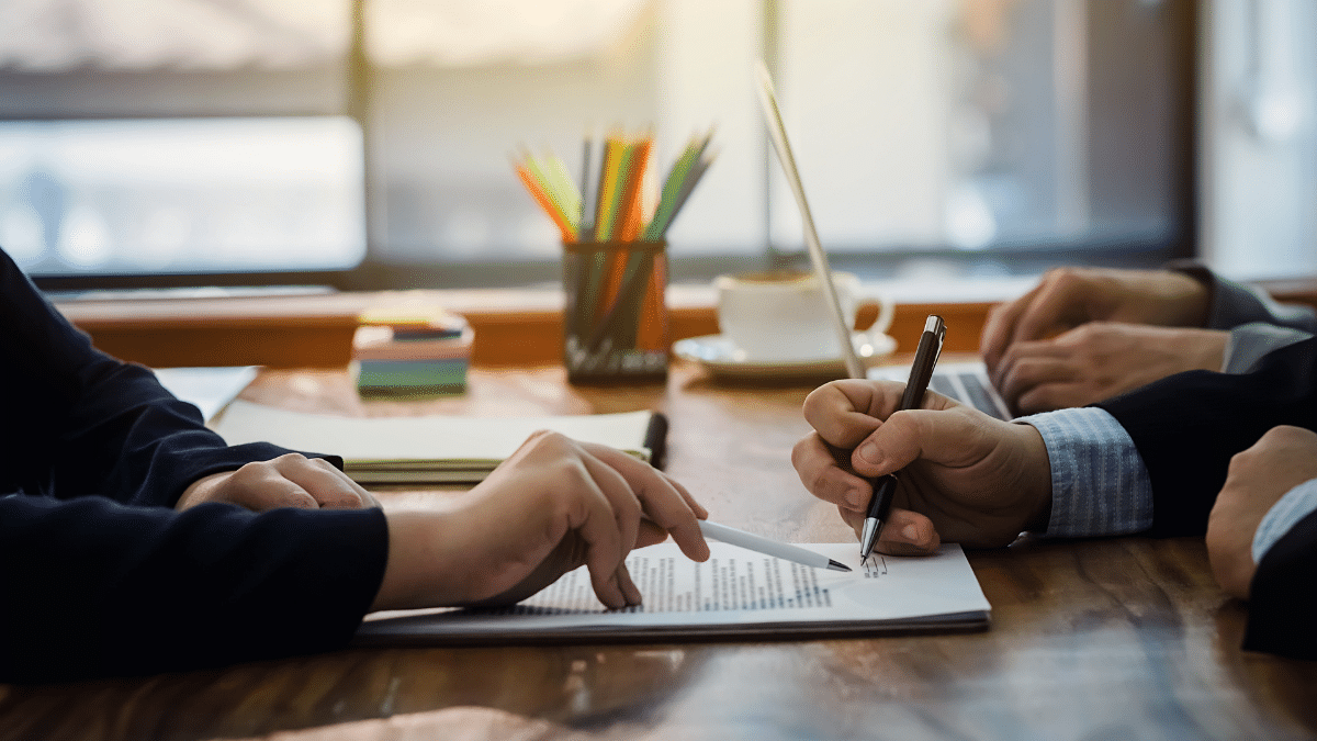 Co-signer Vs Co-applicant: Know the Difference When Applying for a Home Loan